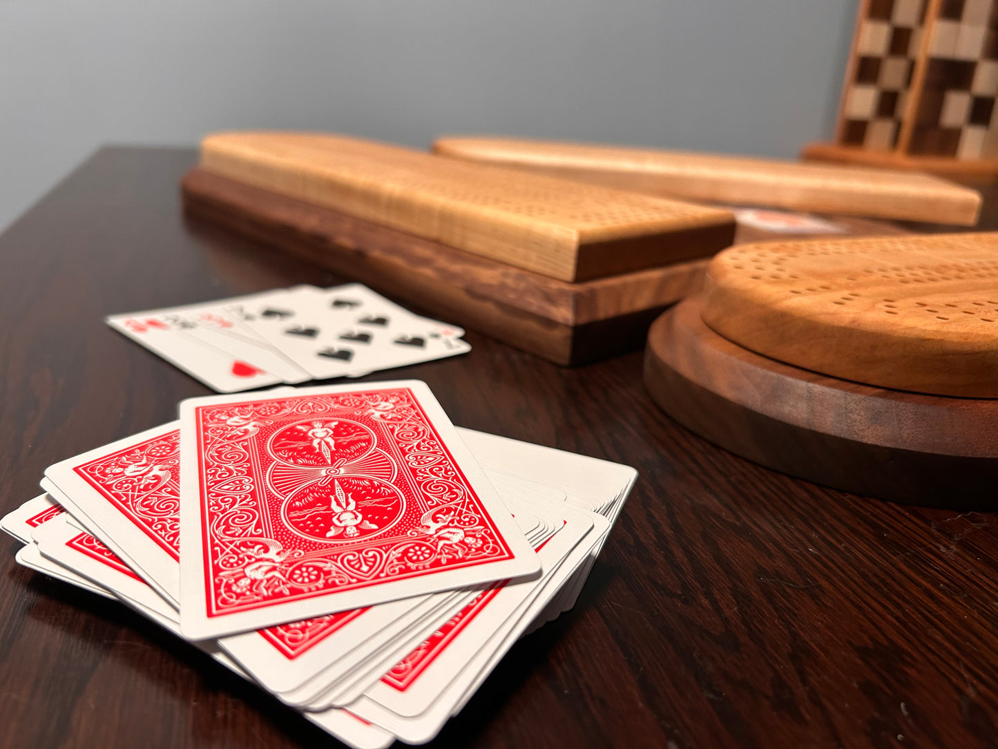 Deluxe Pivoting Cribbage Board