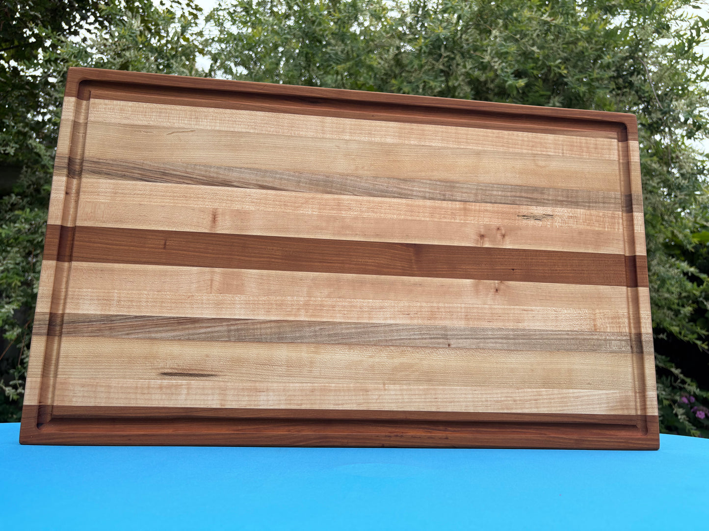 XL Cutting Board, Edge Grain Maple & Cherry